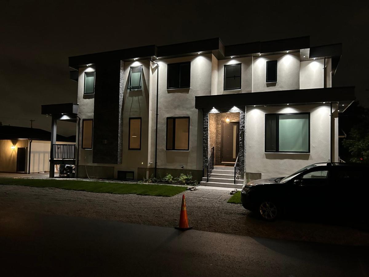 Wecare Guest Suite Burnaby Ngoại thất bức ảnh
